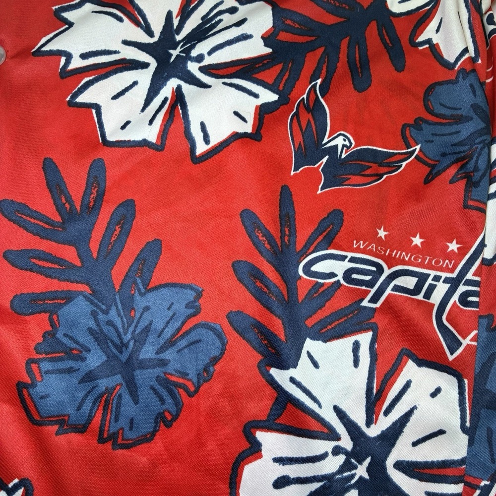 Washington Capitals Men's XL Red Hawaiian Button Down. NHL. Short Sleeve. - Picture 4 of 8
